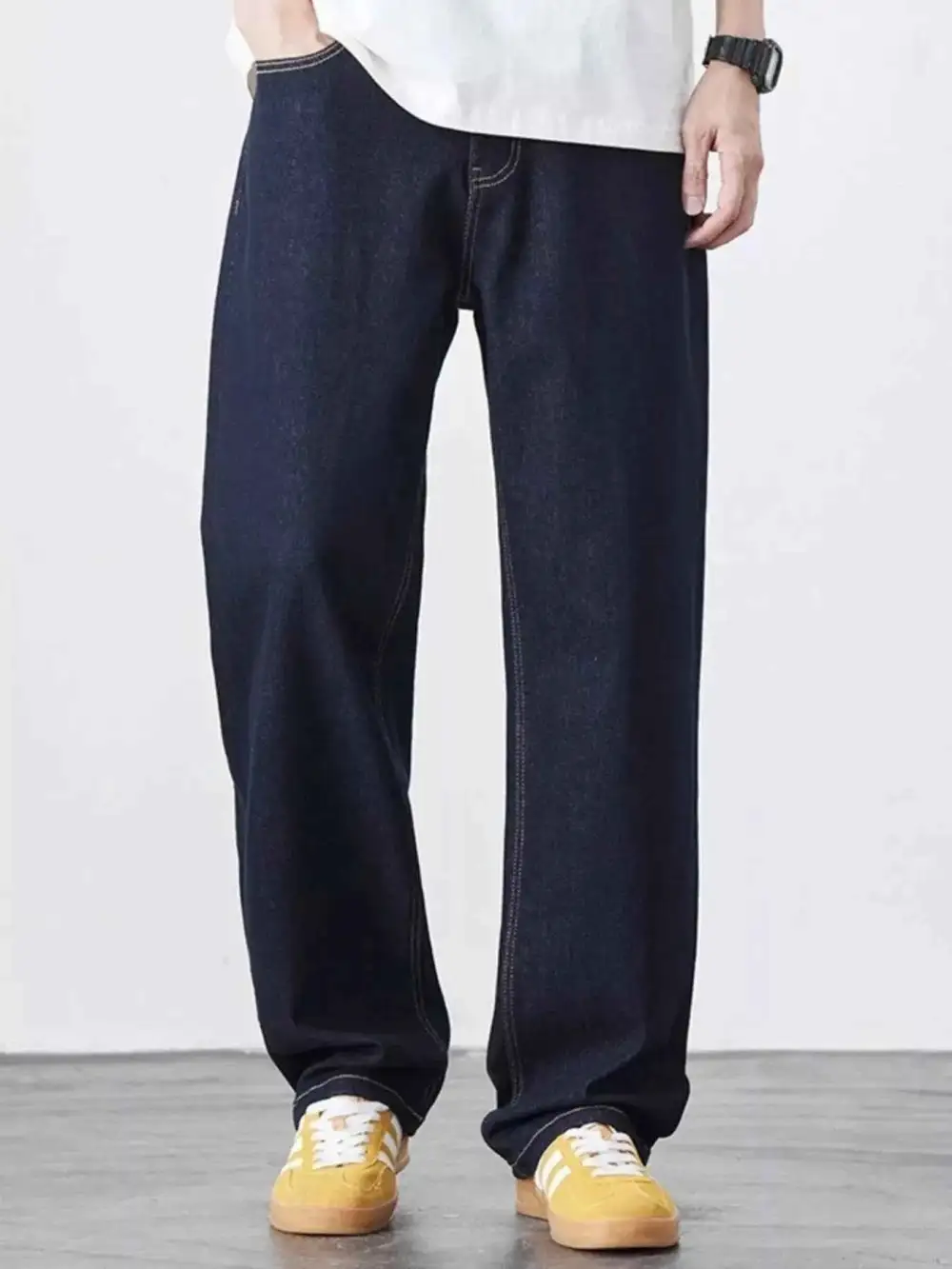 Soft Touch Wash Relaxed Fit Jeans