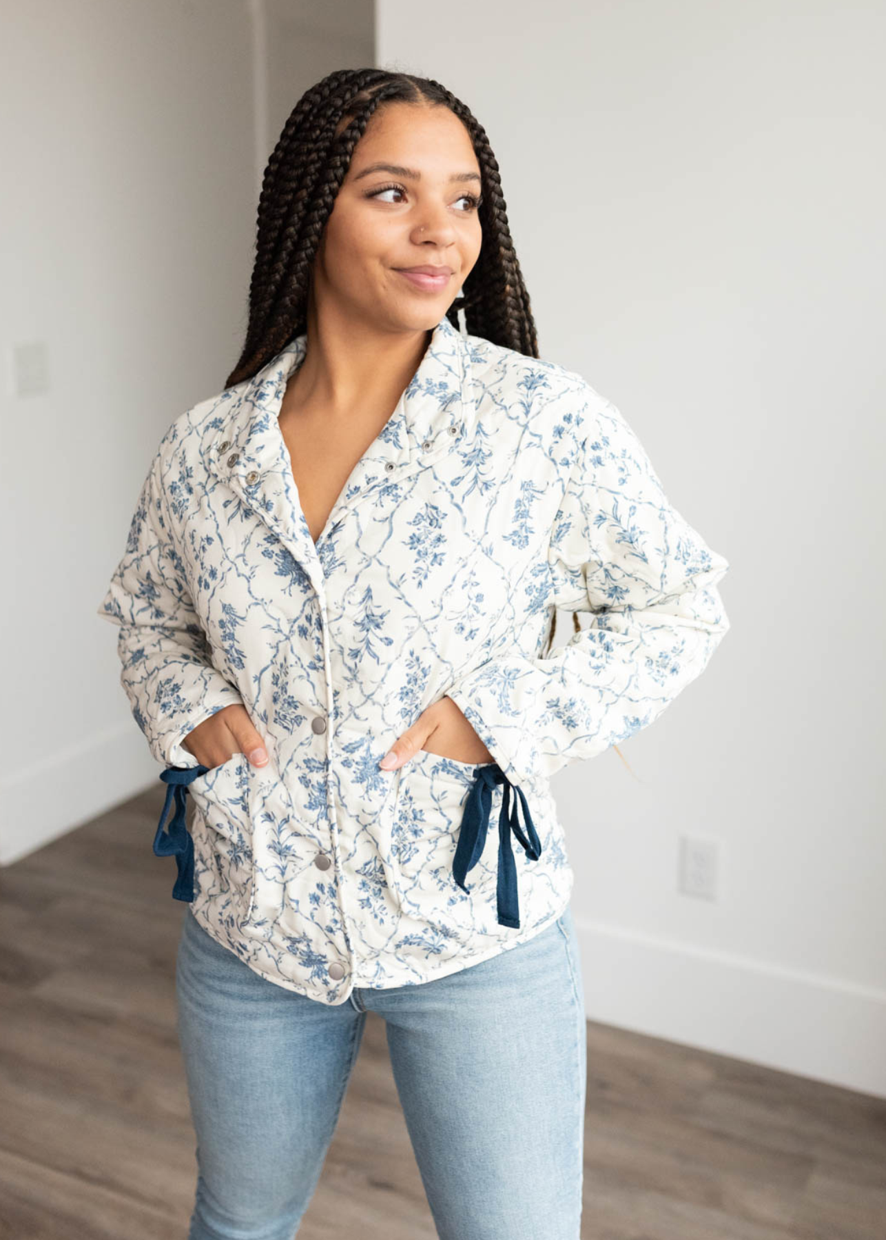 Jadah Cream Floral Printed Jacket