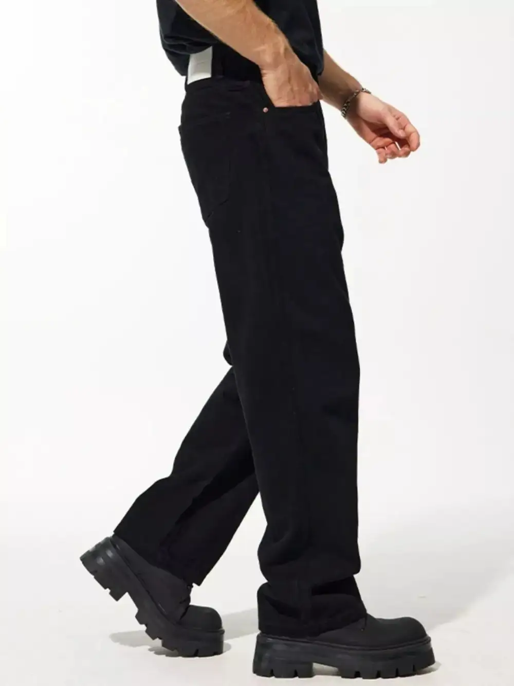 Relaxed Loose Fit Jeans