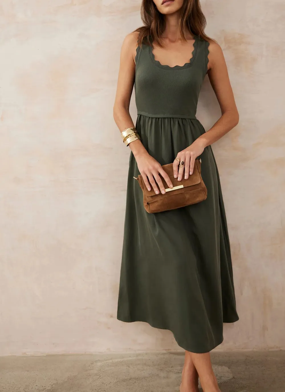 Casual Style Scallop Midi Dress