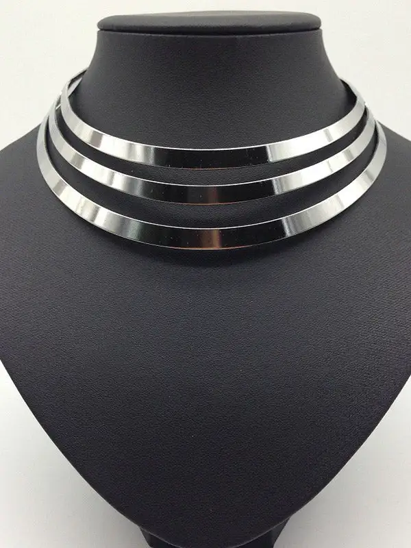 Chain Geometric Cutout Necklace