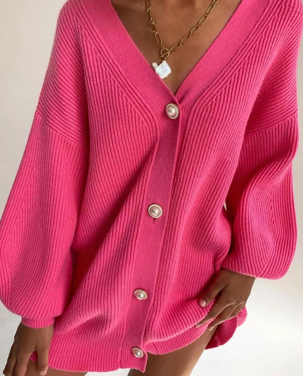 Women’s Long Sleeve V-Neck Sweater Cardigan with Pearl Buttons in 7 Colors S-L