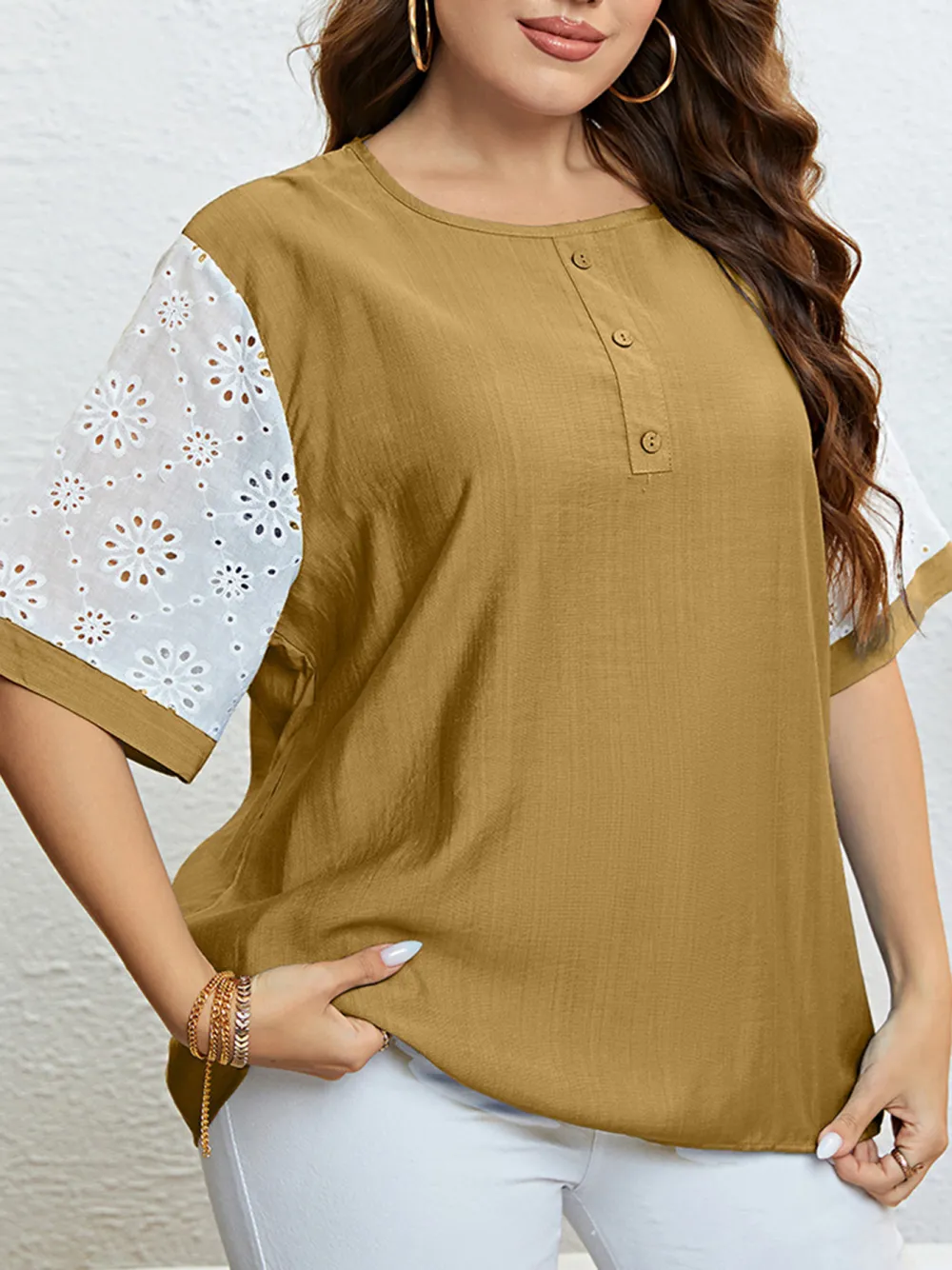 Women Casual Large Size Top With Patchwork Sleeves