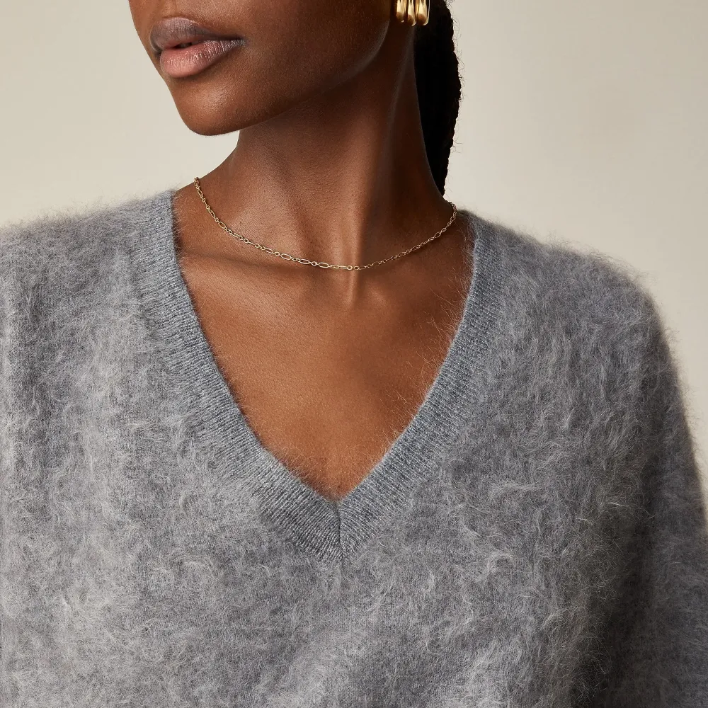 Brushed Cashmere Cropped V-Neck Sweaters