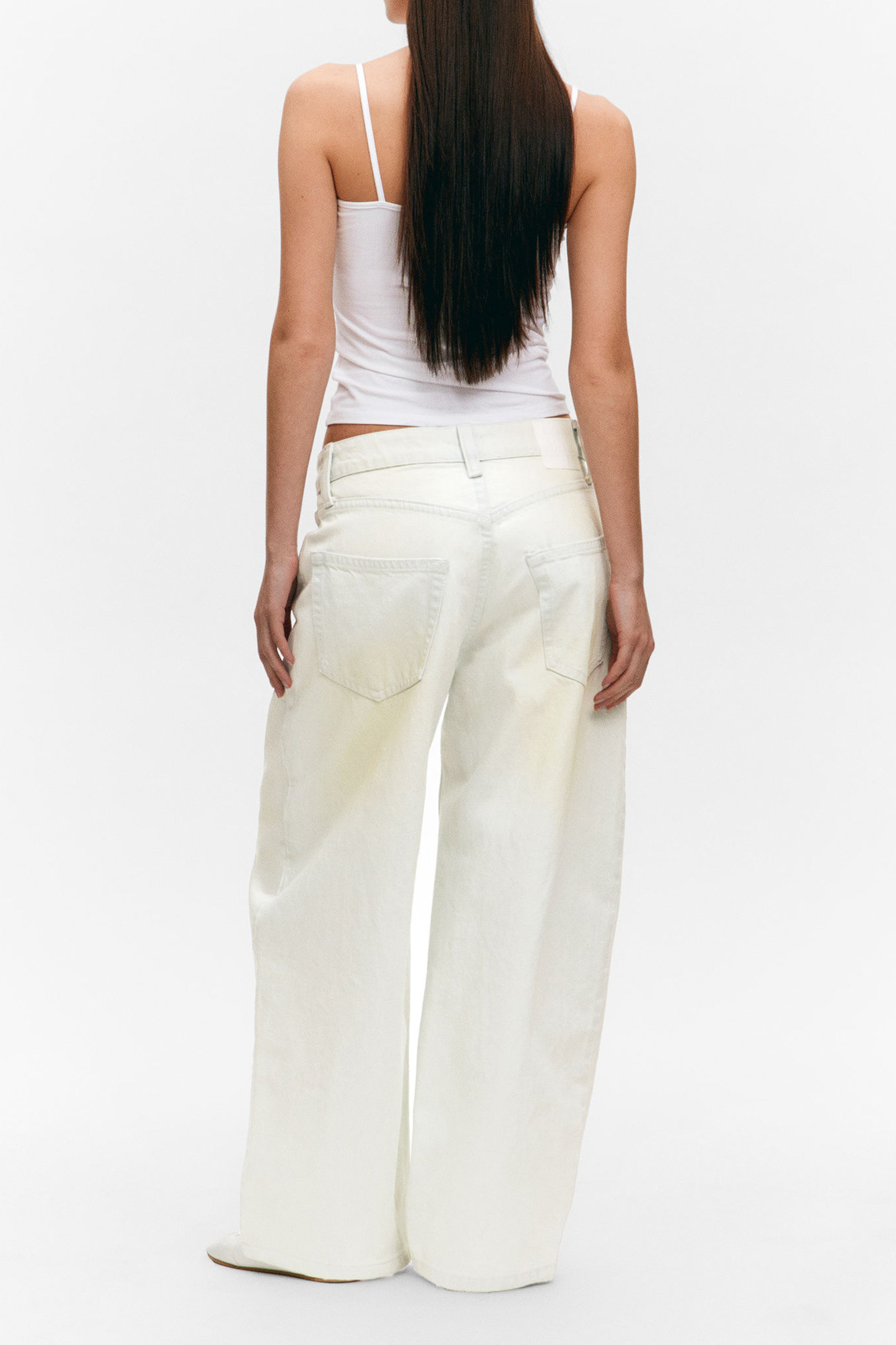 Low Rise Wide Leg Jeans