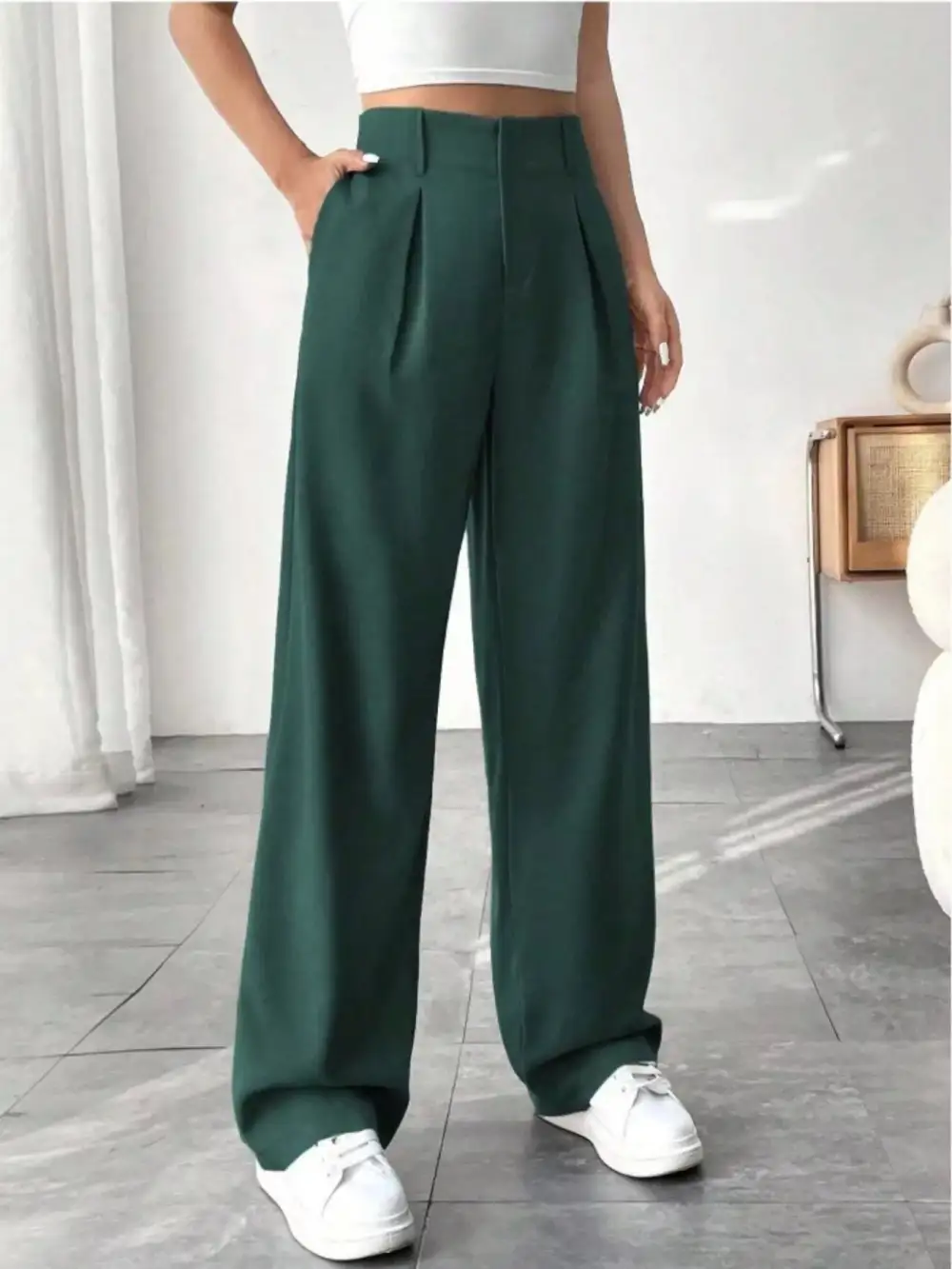 Everyday Wide Leg Pleated Pants