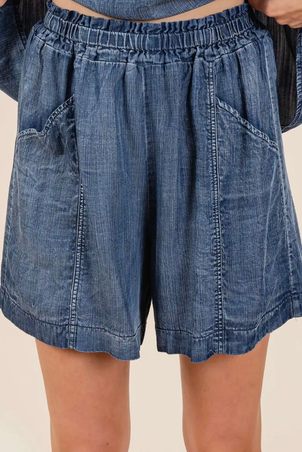 Woven Roomy Utility Casual Shorts
