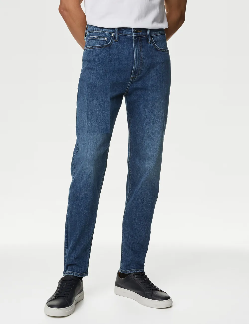 Tapered Fit Stretch Jeans