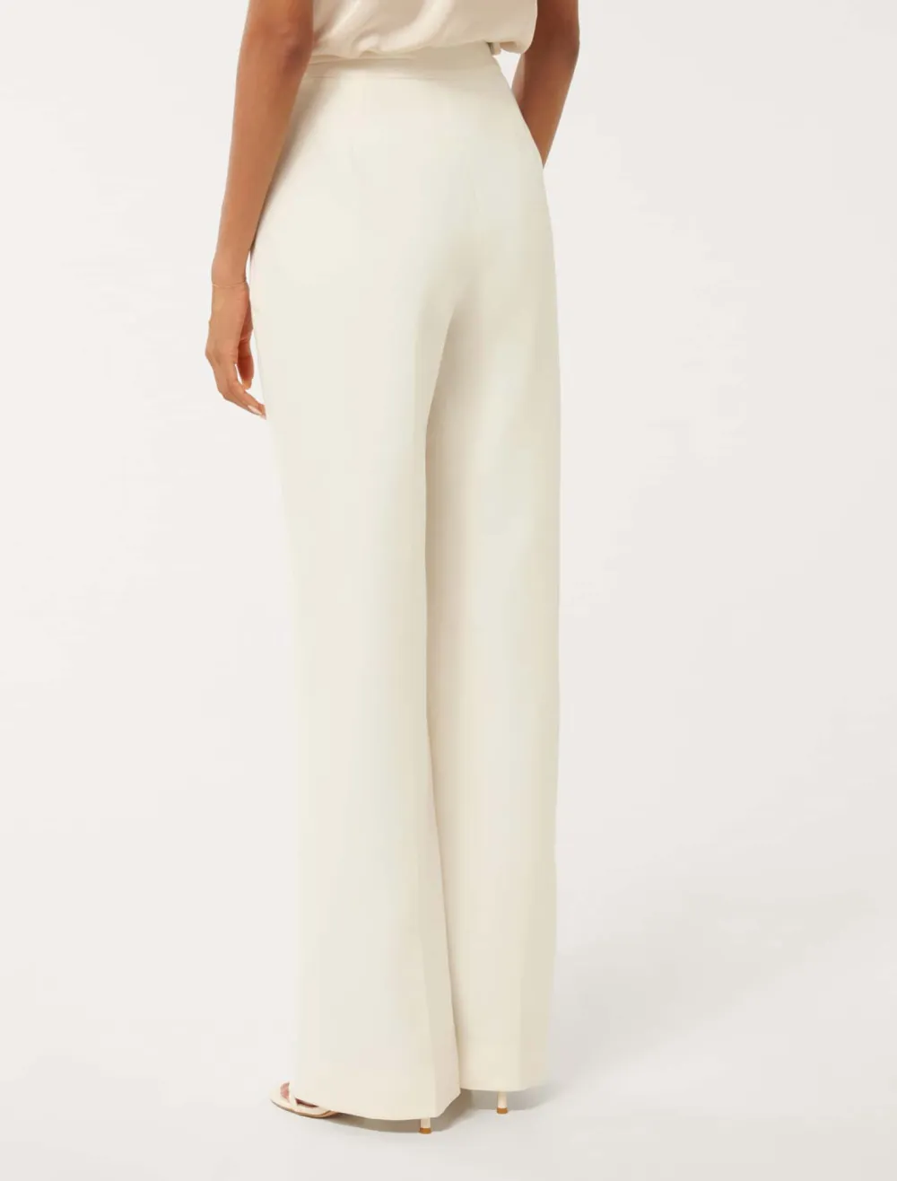 Petite Wide-Leg Pants