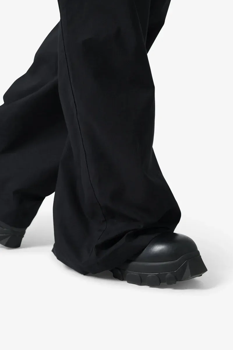 JET BLACK ELASTIC WAIST WIDE LEG PANTS