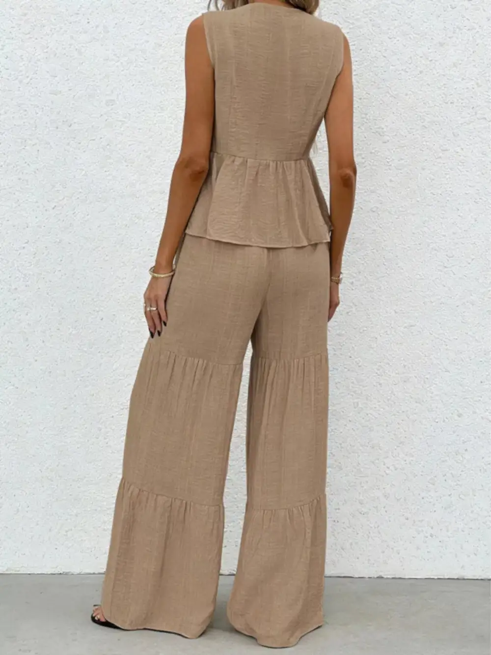 Easygoing Wide Leg Sleeveless Jumpsuit
