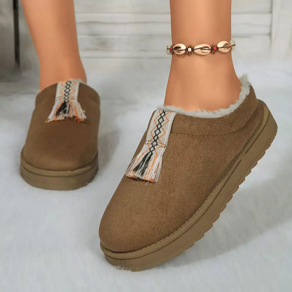 Refined Round Toe Platform Slippers