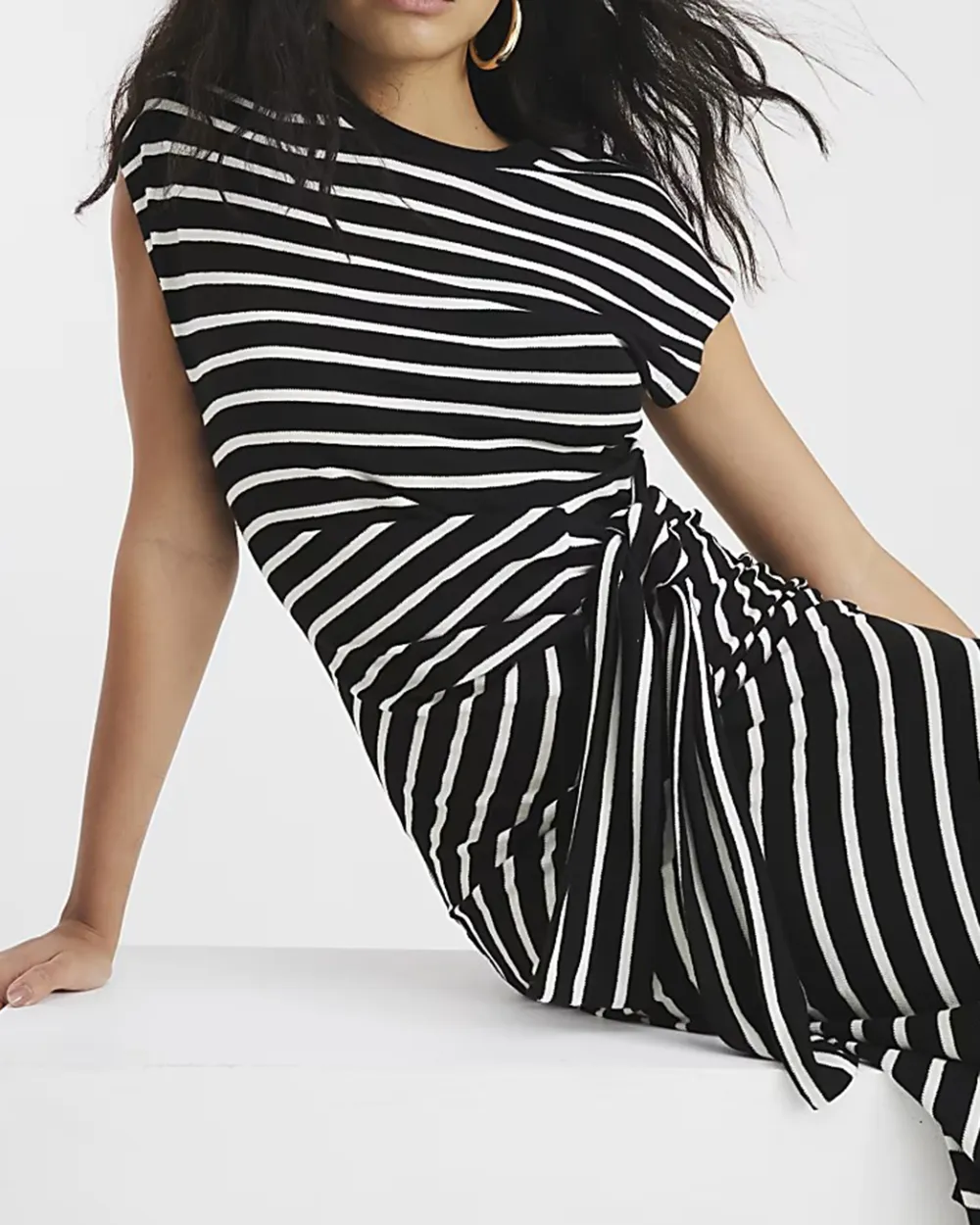 Round Neck Waist Striped Dresses