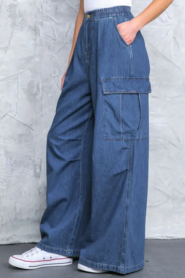Cotton Wide-Leg Jeans