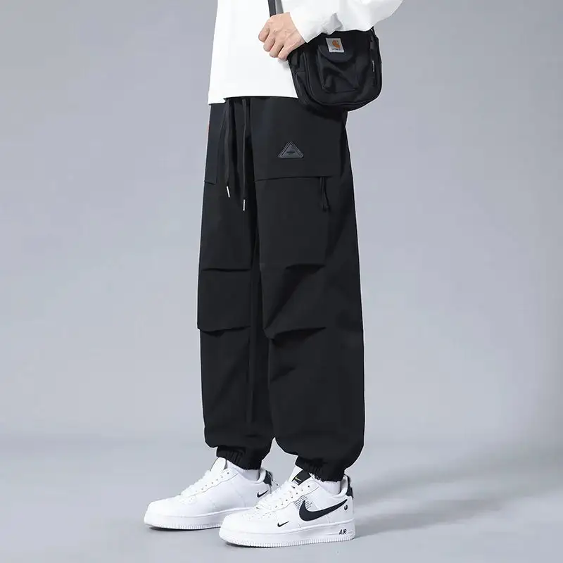 Men's Tapered Utility Jogger Pants