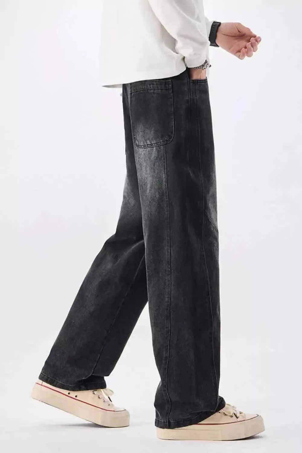 Relaxed Vintage Wash Wide Leg Jeans