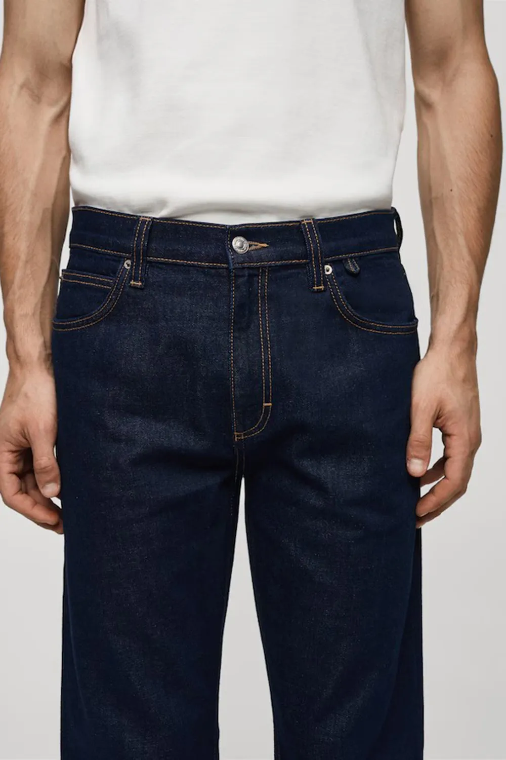 Relaxed Fit Dark Wash Jeans