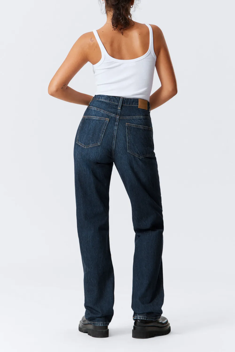 High Rise Jeans With Pockets