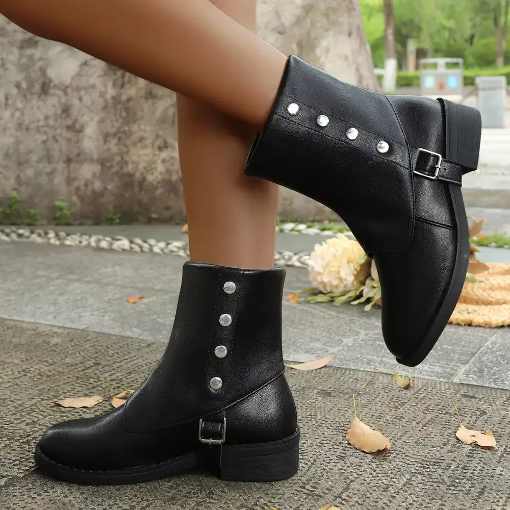 Structured Round Toe Block Heel Boots