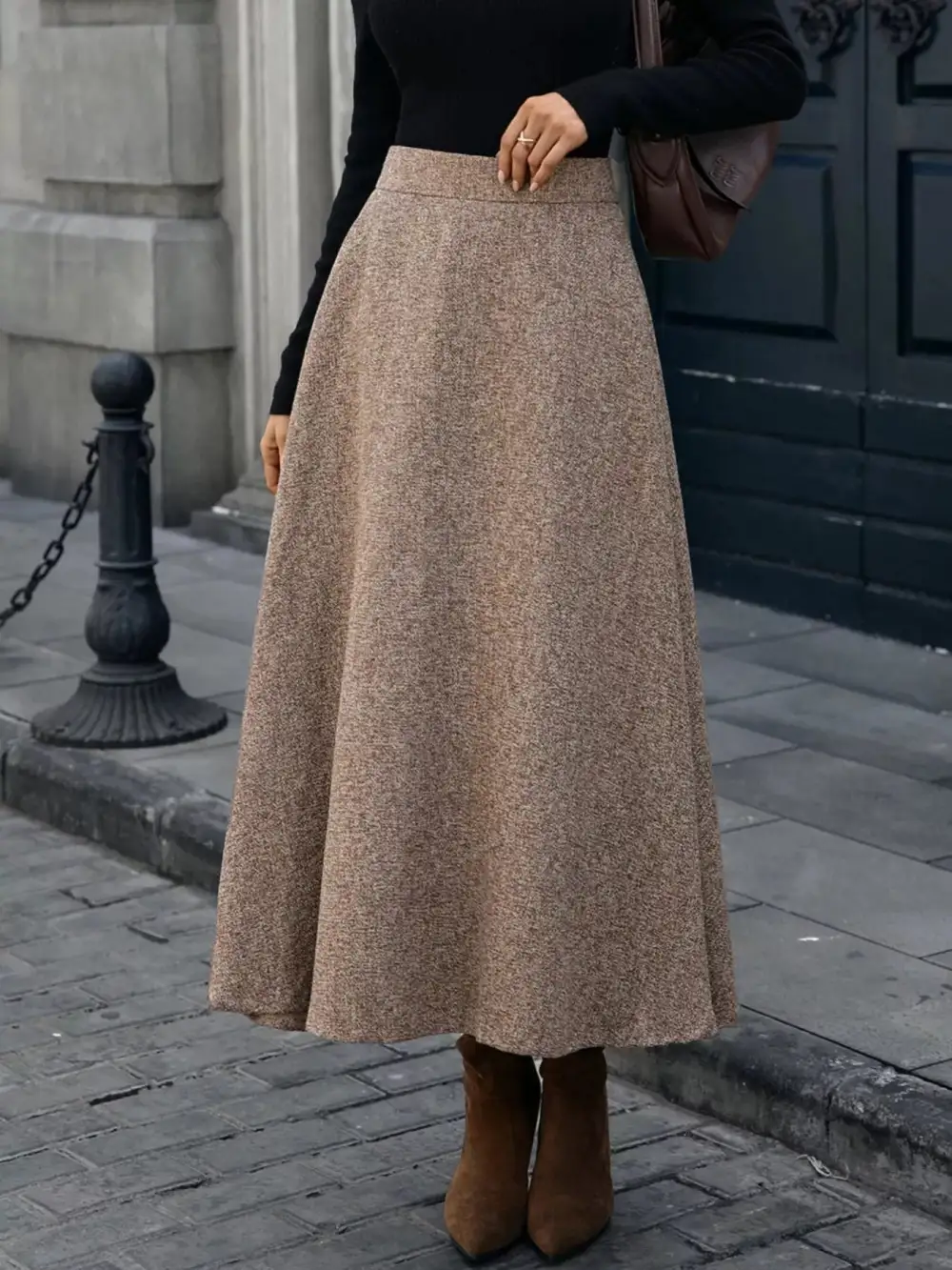 Line Line Midi Skirt