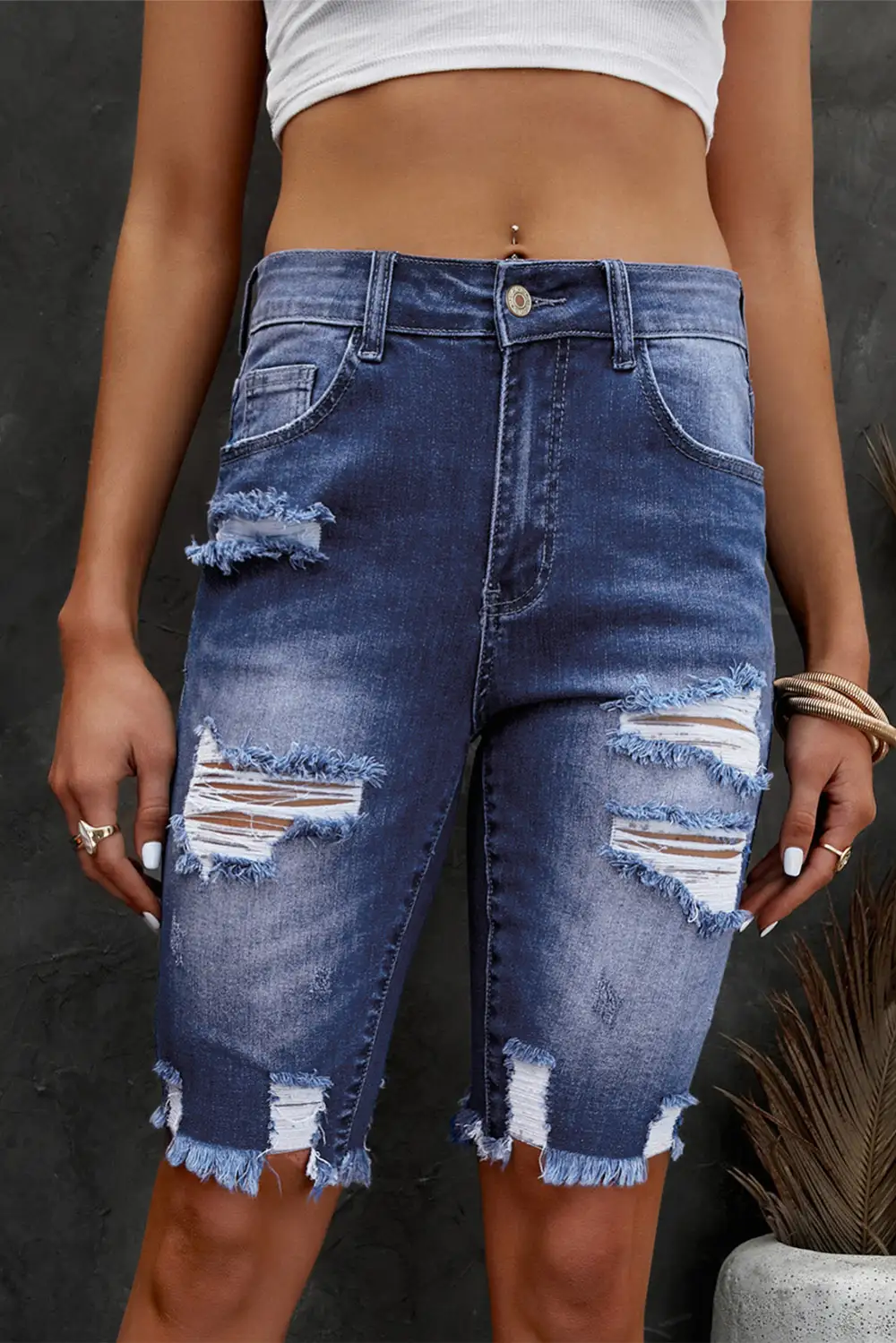 Frayed Hem Relaxed Bermuda Shorts