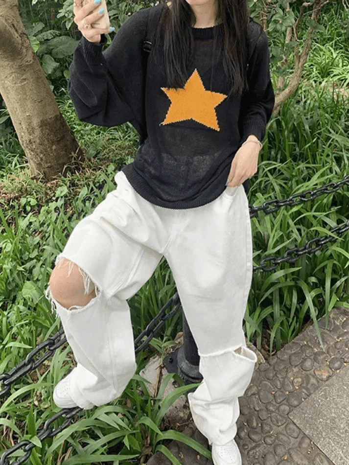 Modern Crew-Neck Relaxed Star-Pattern Sweater