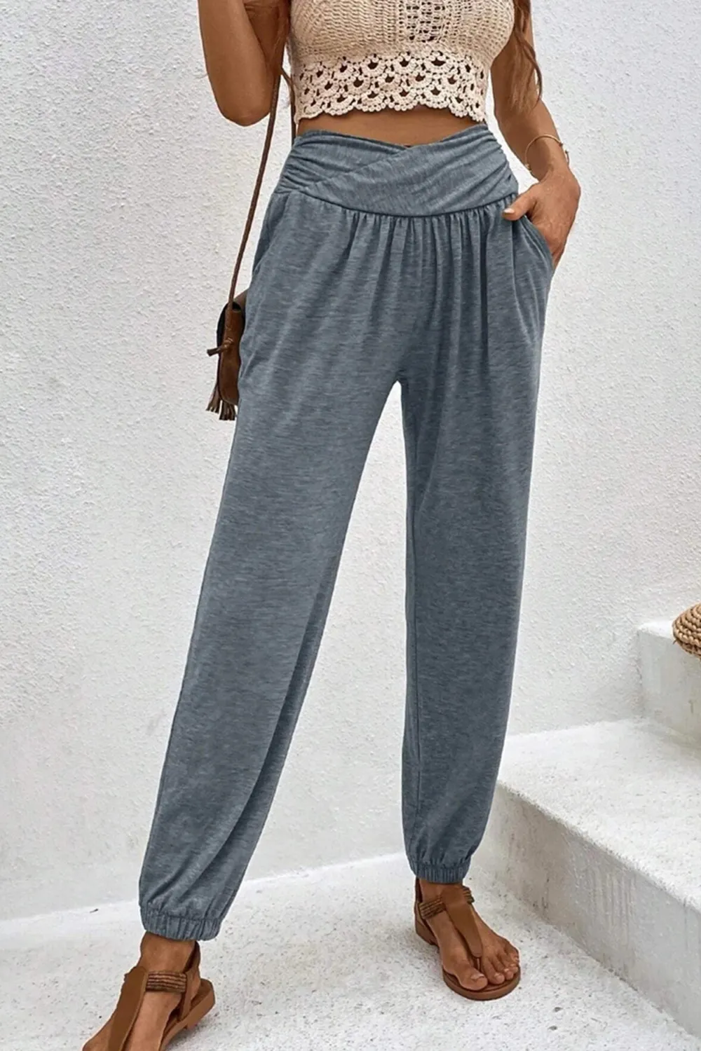 Gathered Waist Flow Pants