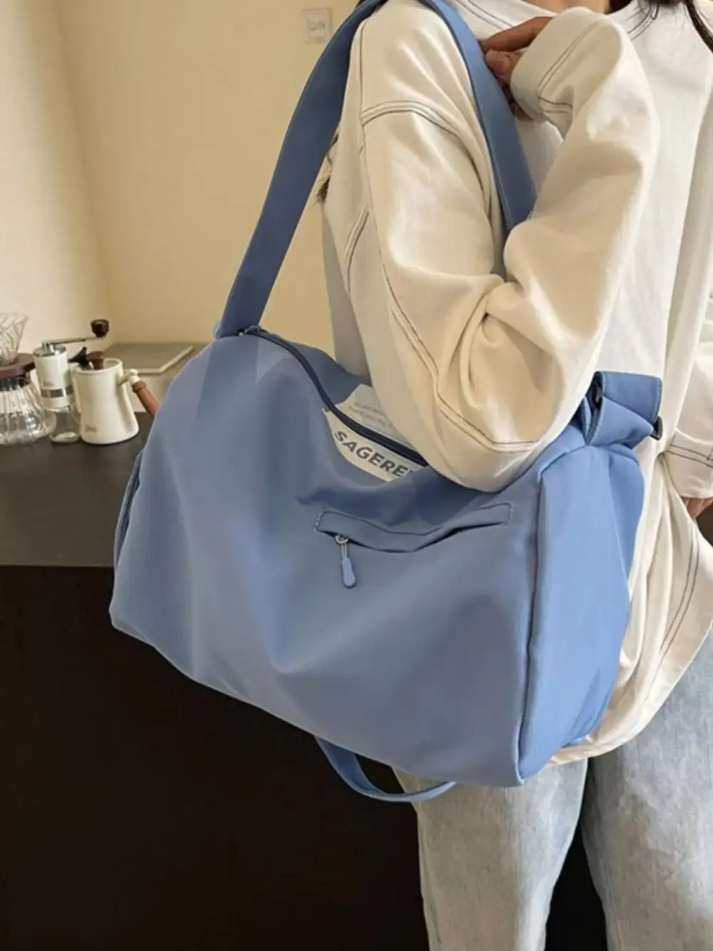 Lightweight Duffel Travel Bag with Adjustable Strap
