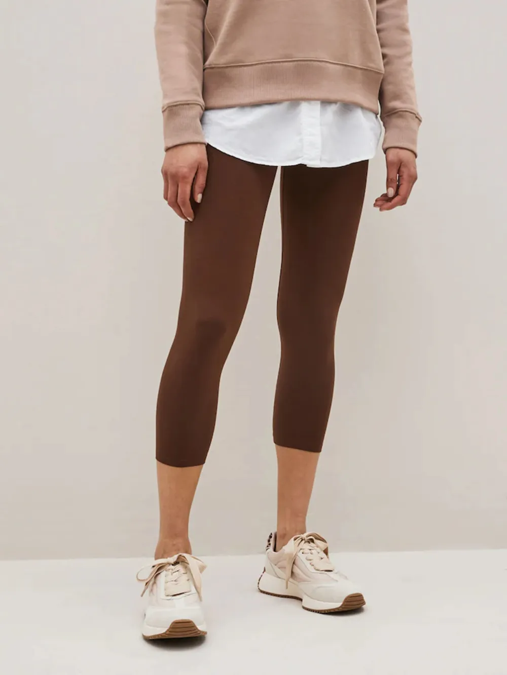 Short Form Fitted Skinny Pants