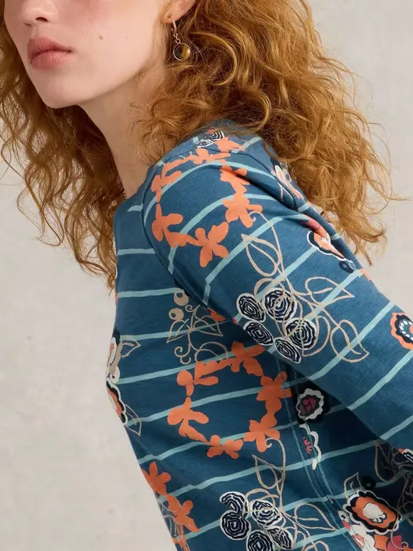 Art Graphic Long Sleeve T-Shirt