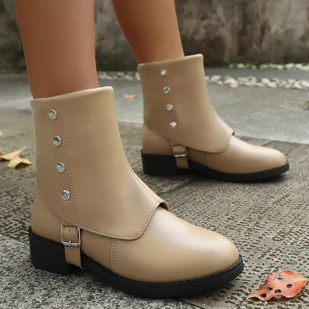 Structured Round Toe Block Heel Boots