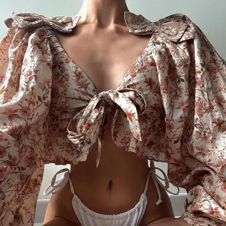 Floral Puff Sleeve Crop Top