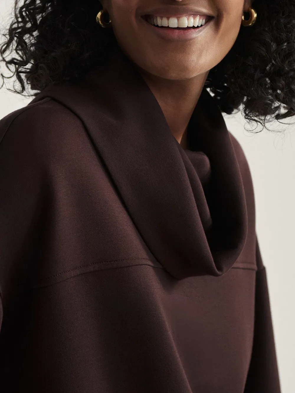 Elegant Cowl-Neck Loose-Fit Sweatshirt