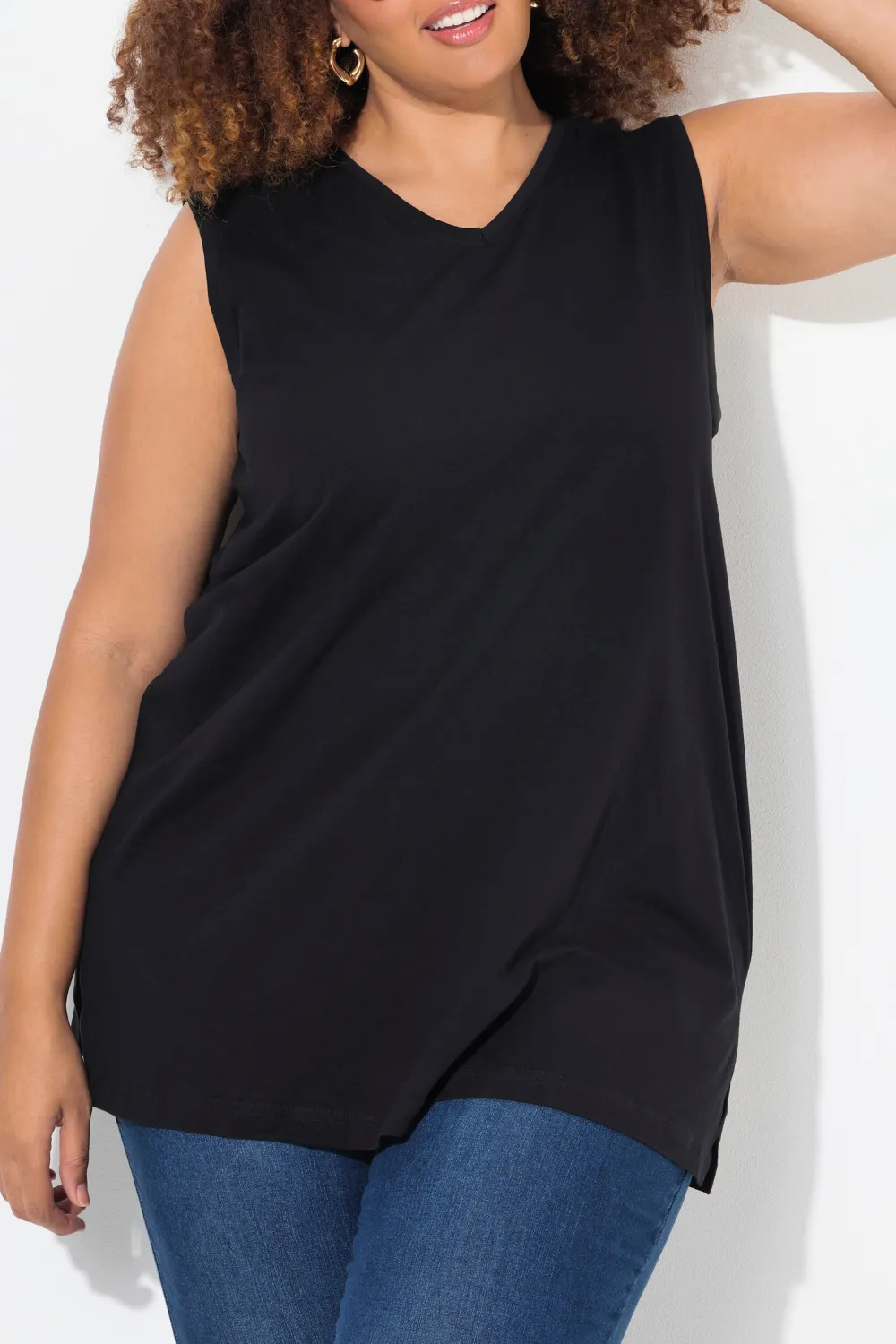 Solid Color Sleeveless T-Shirt
