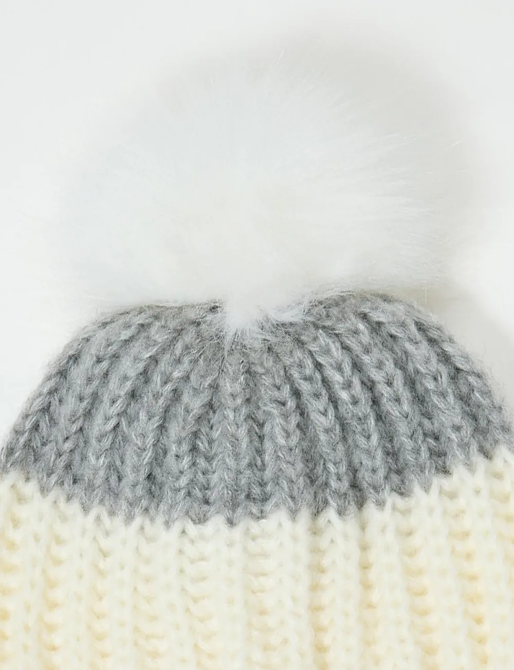 Versatile Warm Faux Fur Pom Pom