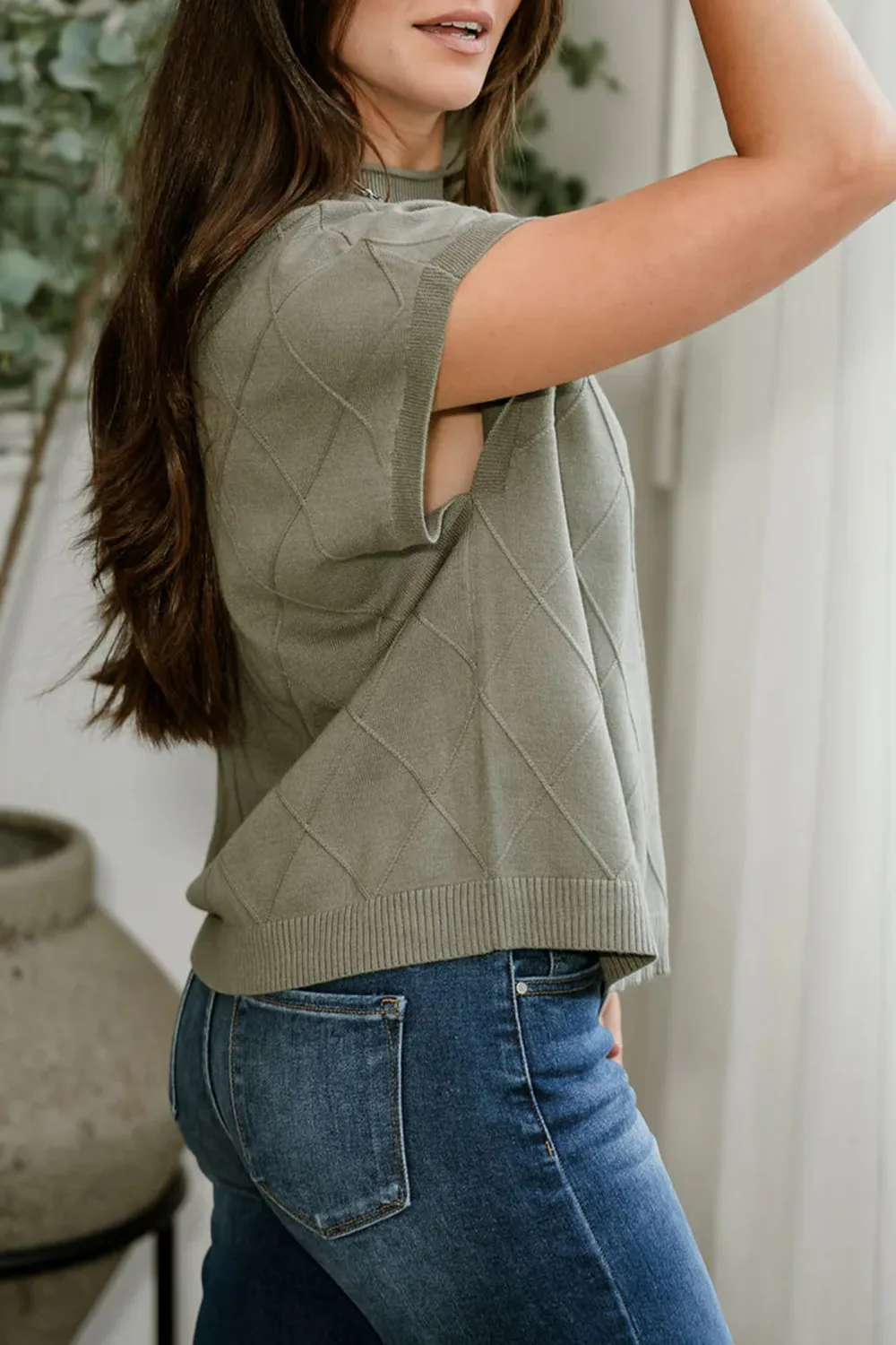 Argyle Pattern Round Neck Sweater Tank