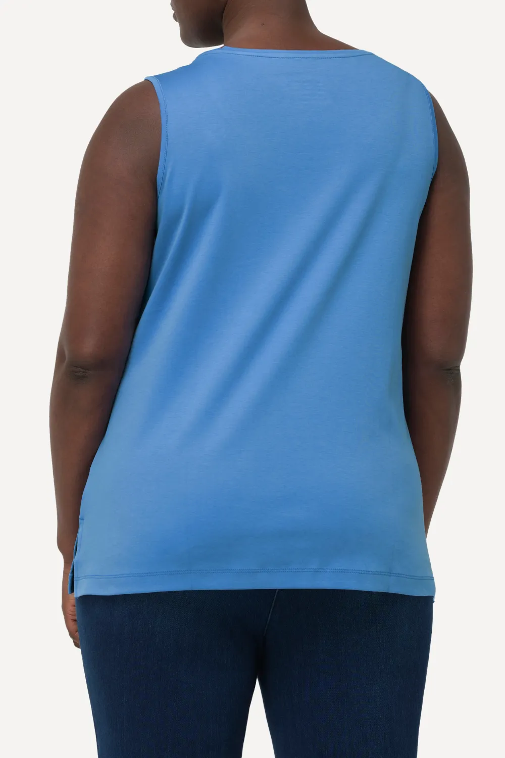 Women's Round Neck Vest With Diamond Studded Collar