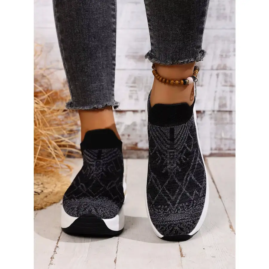 Mesh Round Toe Platform Sneakers
