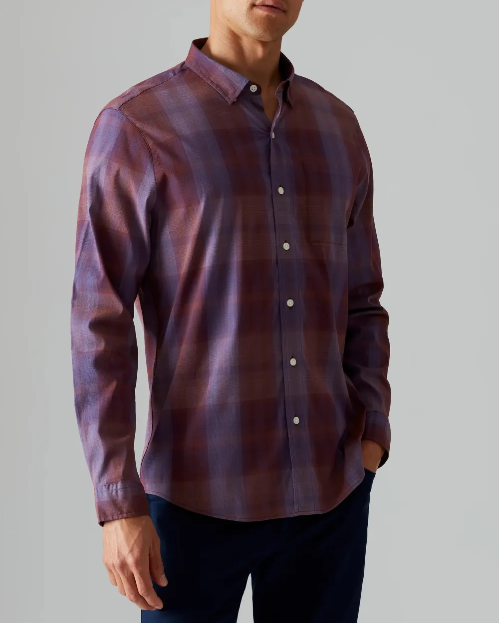 Fashionable Men's Checkered Shirt