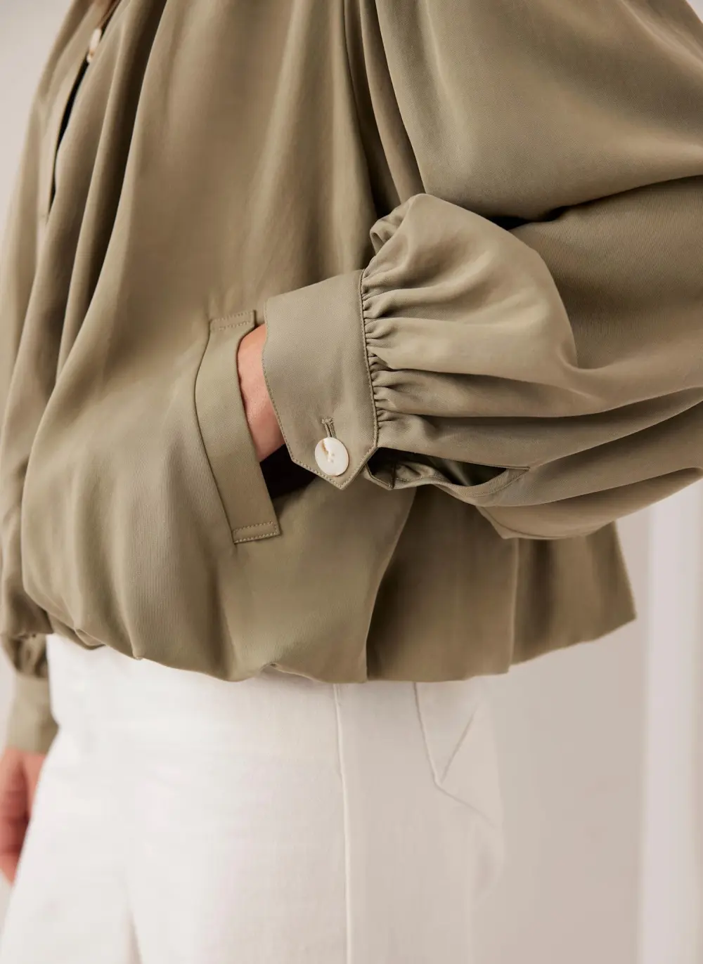Casual Style Khaki Bubble Hem Jacket