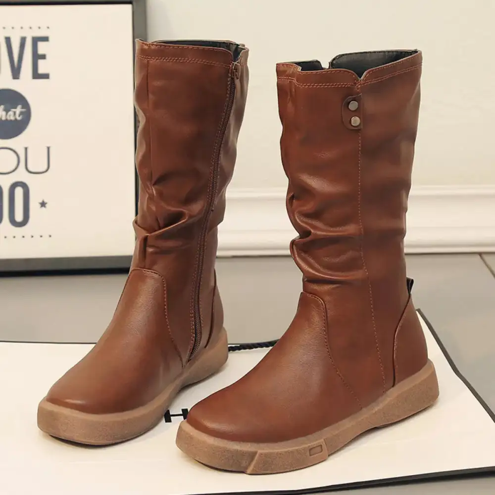 Modern Round Toe Platform Boots
