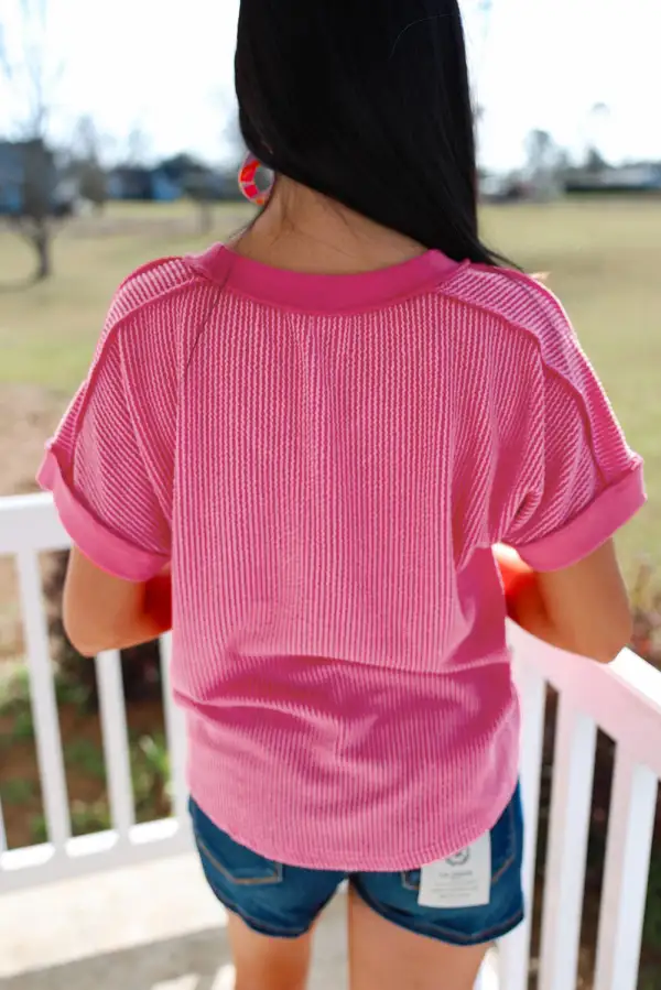 Twisted Ribbed Knit Neck Tee