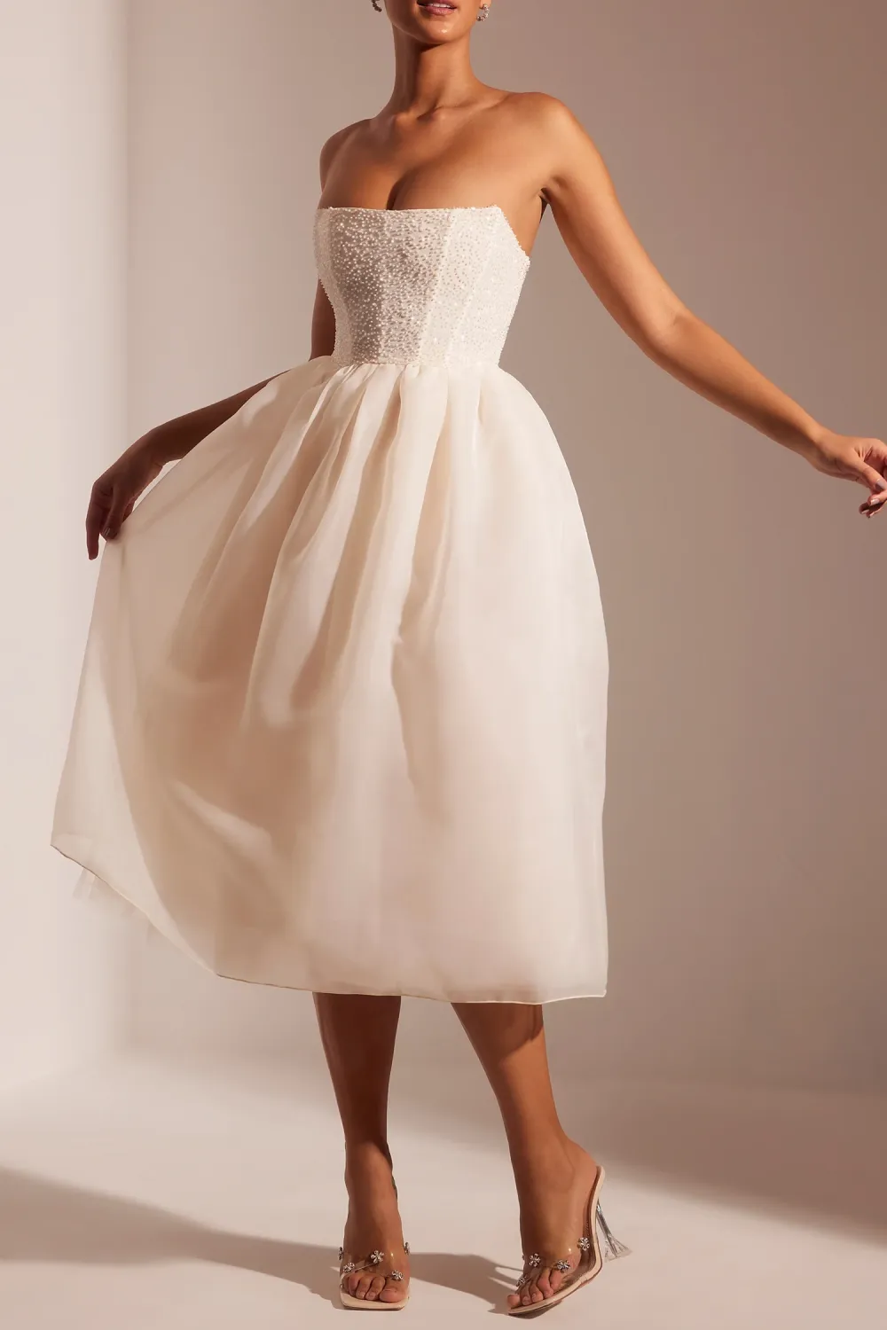 Luxurious Romantic Fluffy Organza Mid-Length