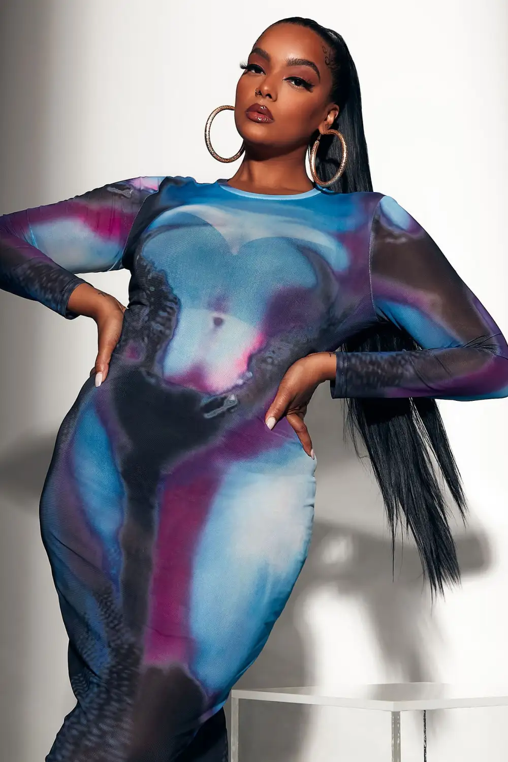 Giving Body Mesh Midi Dress - Blue/combo