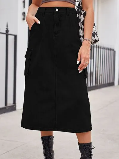 Slit Buttoned Skirt with Pockets