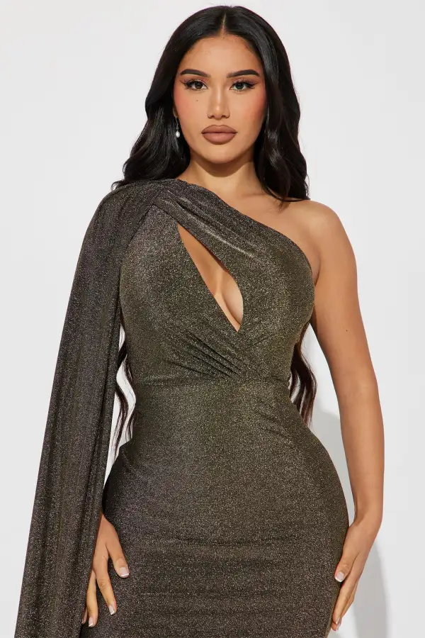 Grand Exit Metallic Maxi Dress - Gold