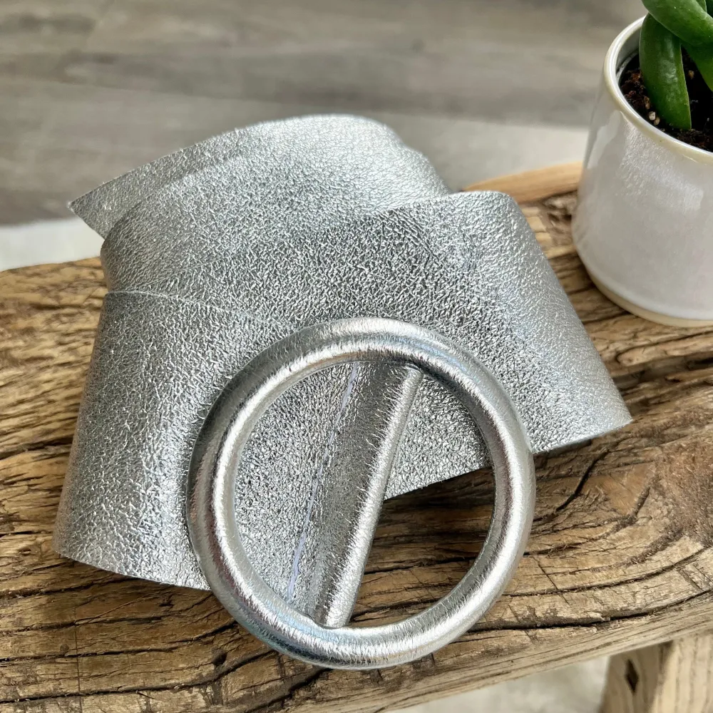 Everyday Leather Circle Buckle Belt