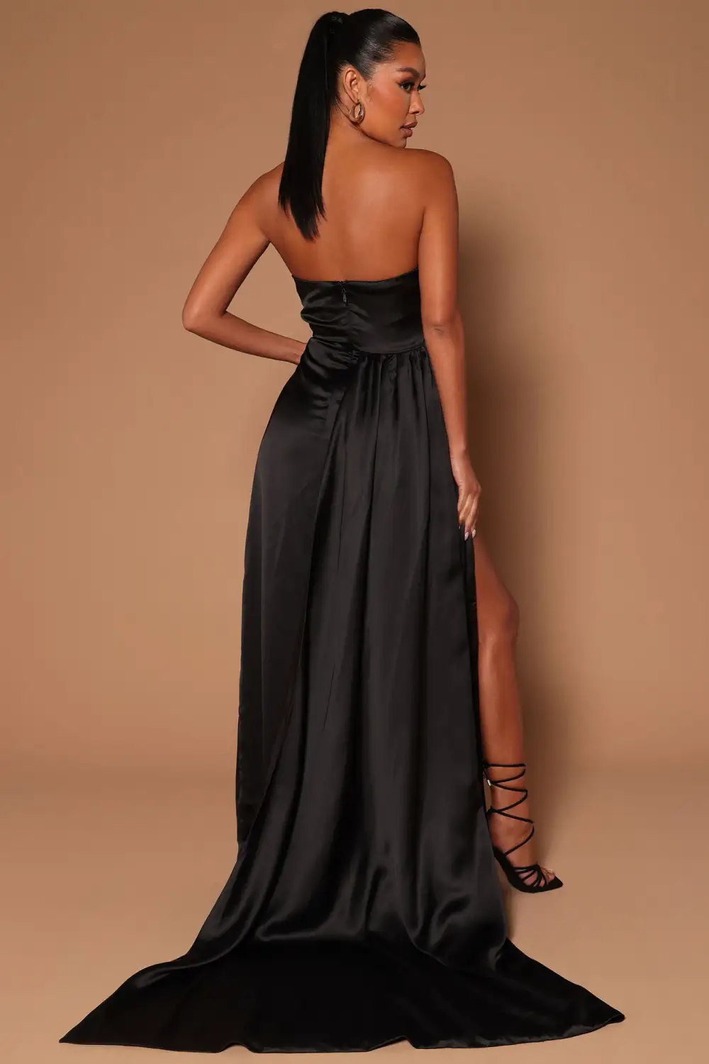 The Westwood Gown - Black