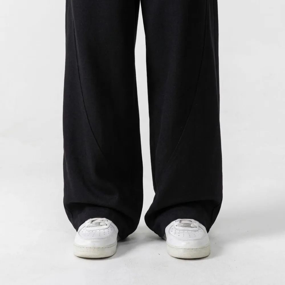Soft Pleated Wide Pants