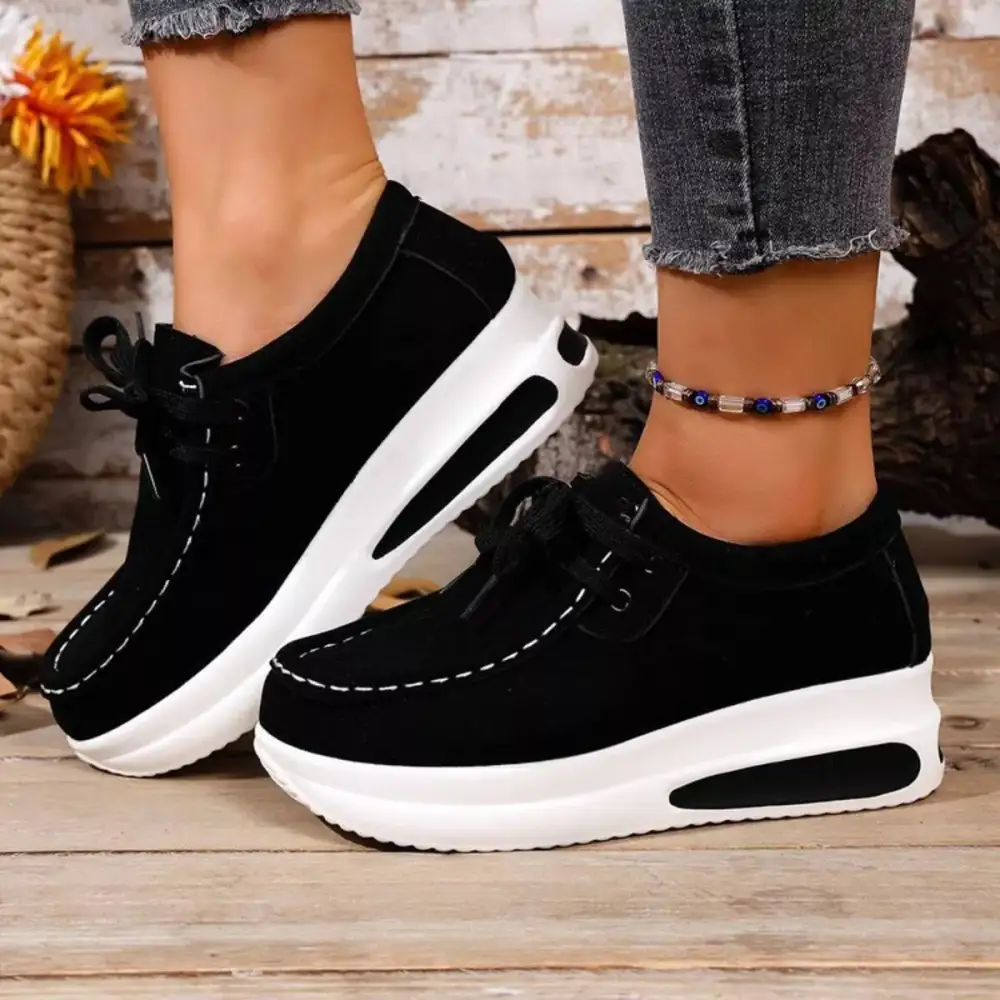 Versatile Round Toe Platform Sneakers